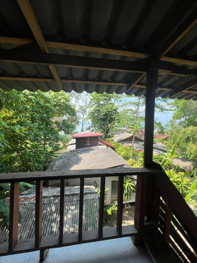 Haad Chao Phao Resort Exterior photo