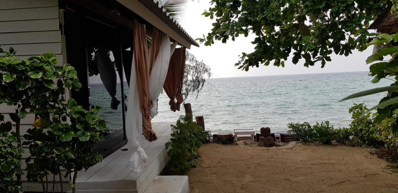 Haad Chao Phao Resort Exterior photo