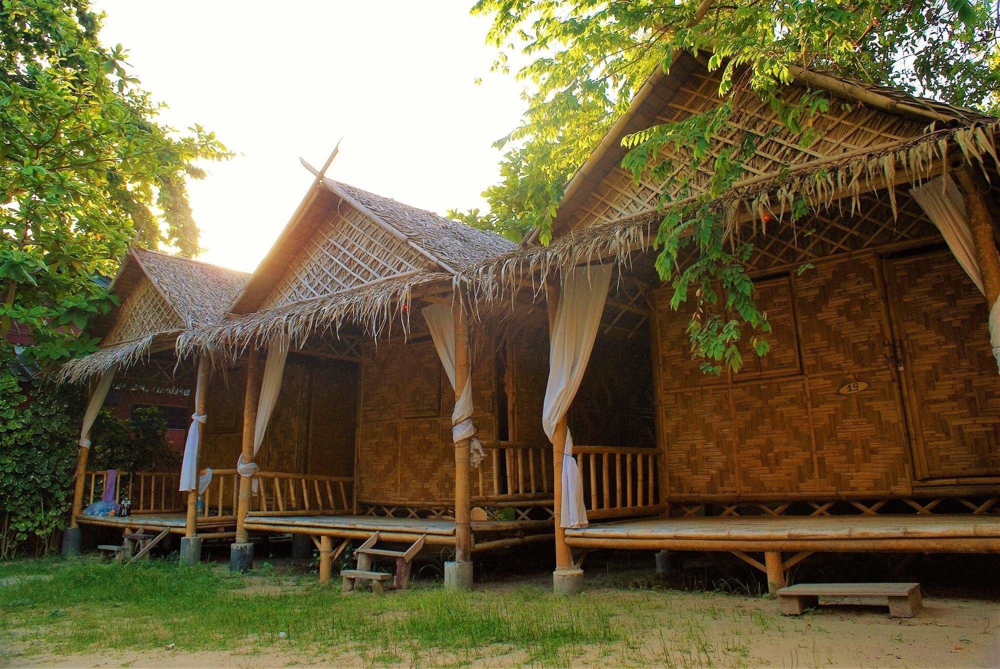 Haad Chao Phao Resort Exterior photo