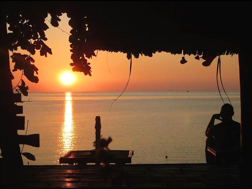 Haad Chao Phao Resort Exterior photo